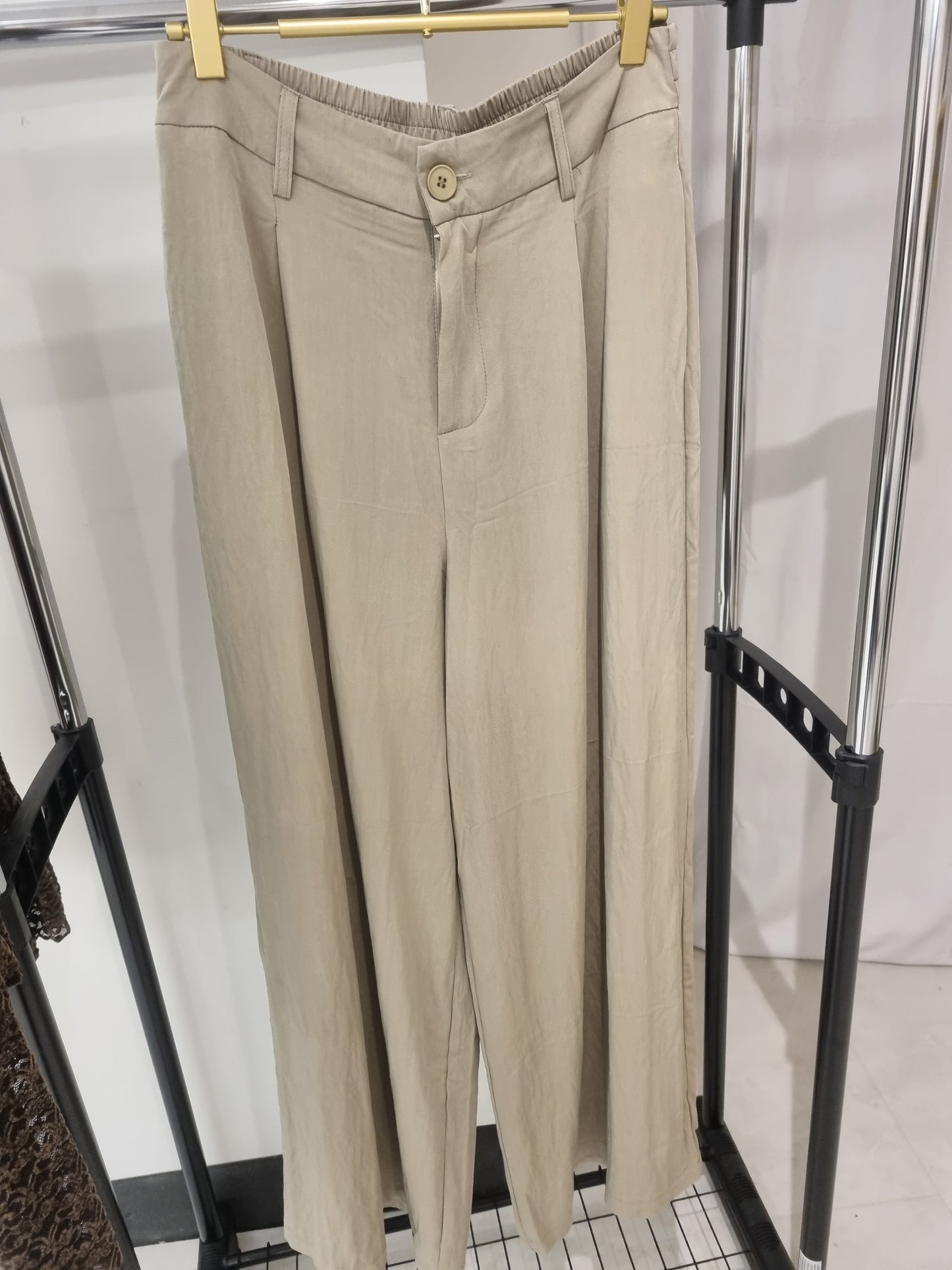 Beige Wide-Leg Hose mit Bundfalten