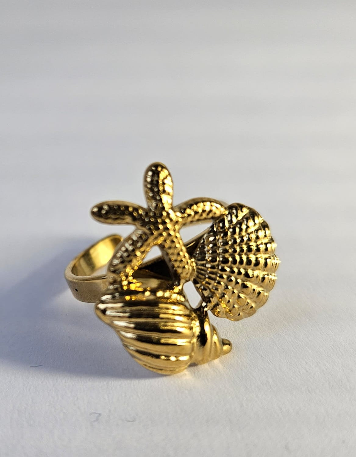 Ocean's Three Ring Gold