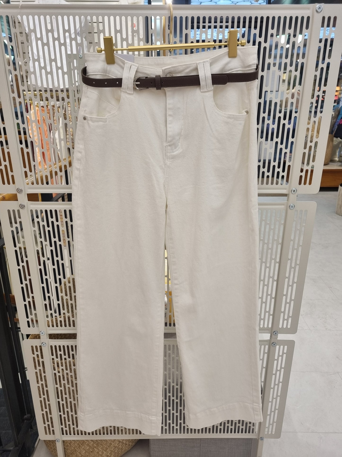 Jeans Hose 28cm Länge Ecru