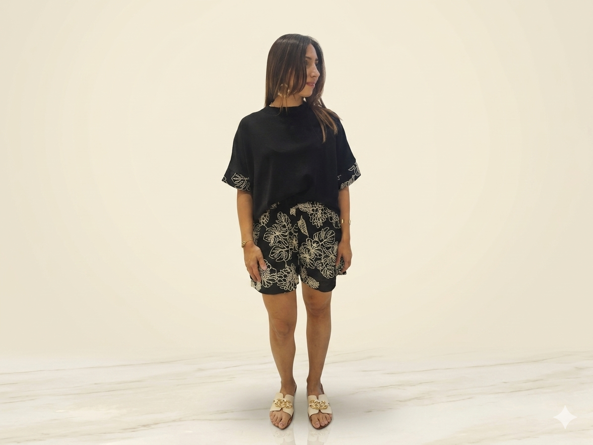 Leinen-Blusen-Set mit besticktem Shorts
