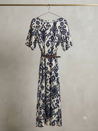 Kleid mit Ärmel