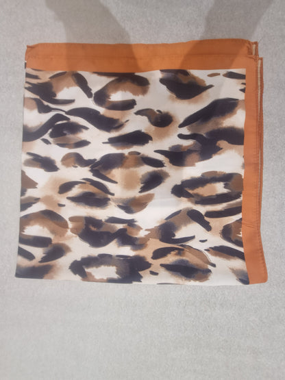 Schal/ Foulard Satin Optik Leo