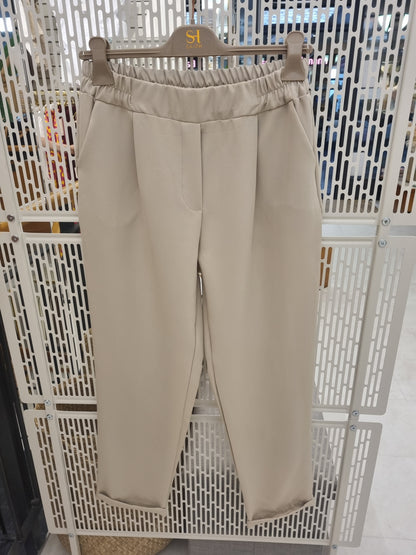 Hosen Anzug