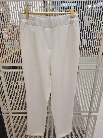 Hosen Anzug