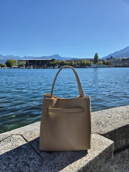 Ledertasche