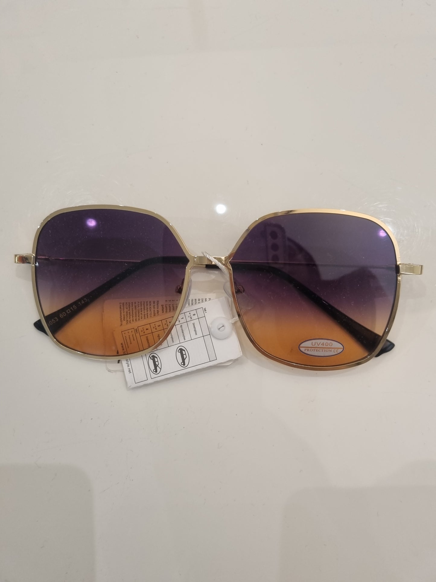 Goldene Metall-Sonnenbrille mit Verlaufsgläsern