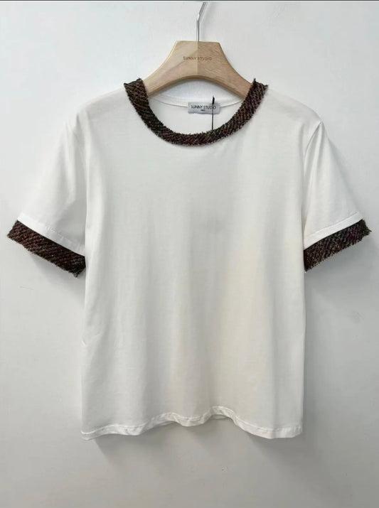 Weißes T-Shirt mit Lurex-Strick-Details