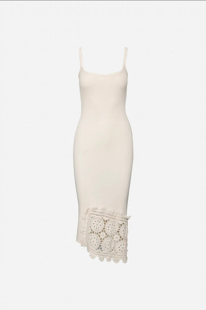 Weißes Midikleid mit Häkelsaum