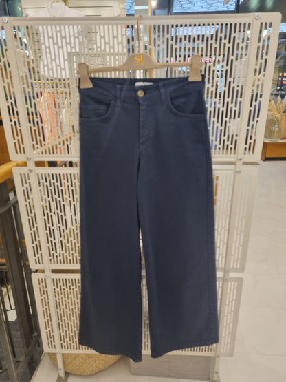 Dunkel Blaue Hose mit weiten Hosenbeine