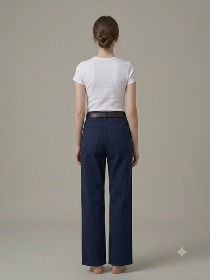 Dunkel Blaue Hose mit weiten Hosenbeine
