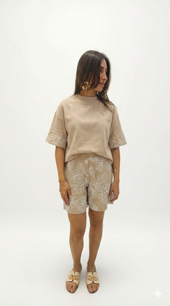 Leinen-Blusen-Set mit besticktem Shorts